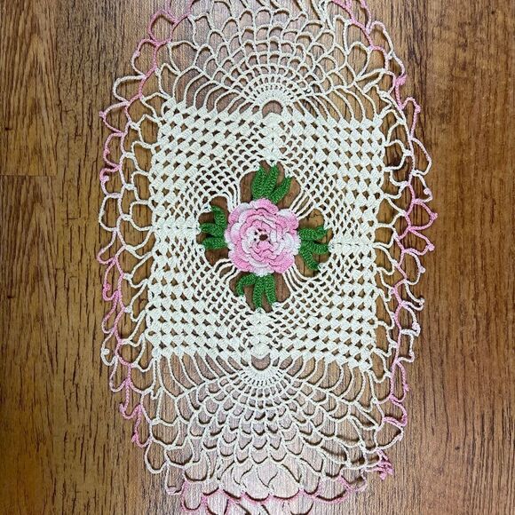 Vintage Handmade 15” Crochet Pink Green White Doily Rose Cottagecore Grandmacore - Picture 7 of 9